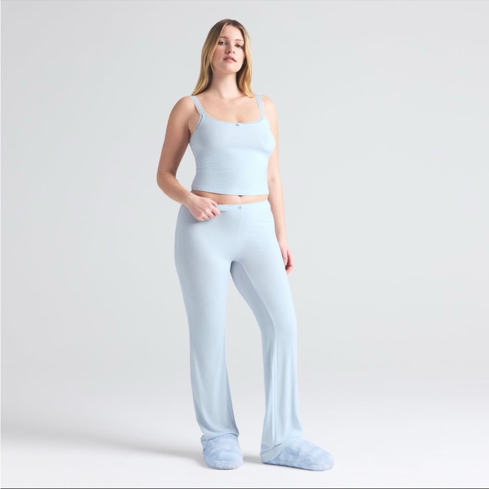 SKIMS Light Blue Soft Lounge lace Pants